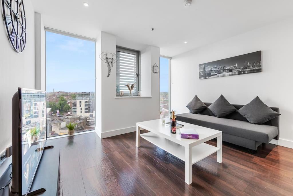Amazing Britania 1 Bedroom Flat In London Bp40 Luaran gambar